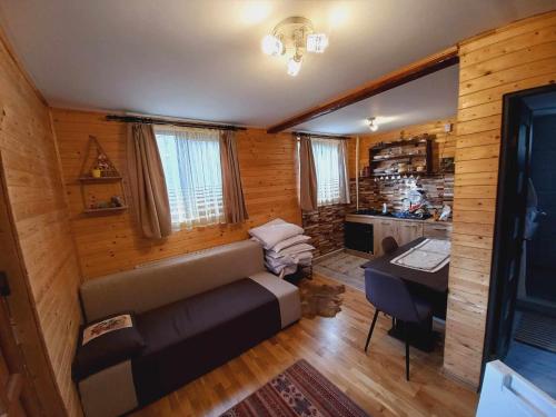 Khu vực ghế ngồi tại Cabana Cavnic Maramures
