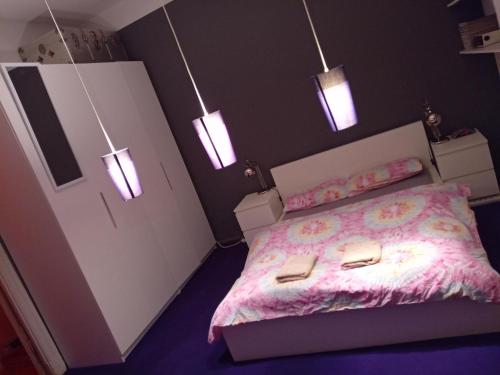 Double bed in sharing apartment