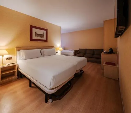 BYPILLOW Castellana photo 15