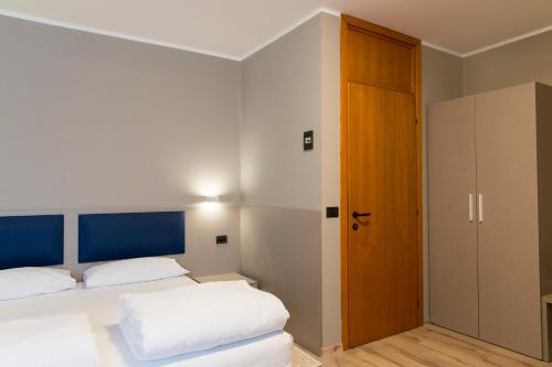 Albergo Montenegroにあるベッド