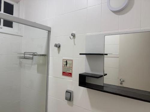 Dapur atau dapur kecil di Casa 4 quartos Riviera de Sao lourenço Piscina Aquecida