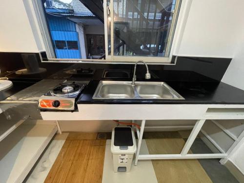 Fotografie z fotogalerie ubytování Room near airport in Negombo Beach v Negombu