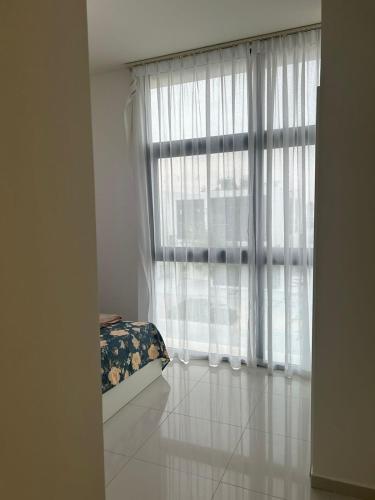 Females Only - Private Room with work desk and attached bathroom in villa