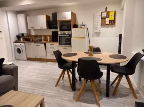 Una cocina o cocineta en PàM DUROC