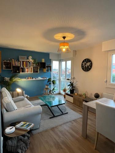 Charming downtown Riom apartment