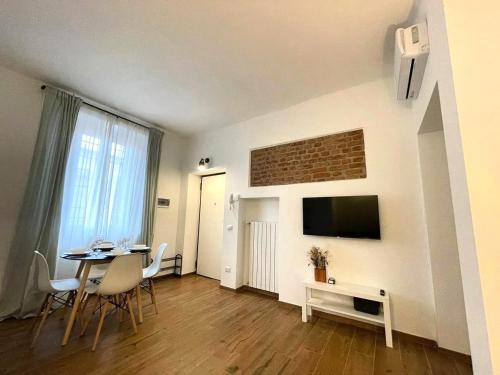 De Conti Apartments