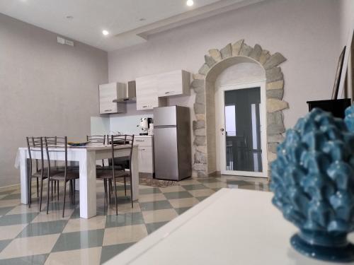 Kuchyň nebo kuchyňský kout v ubytování Square House Casa Vacanze