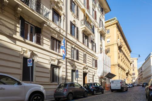 Appartamento fino a 17 persone in centro a 17 minuti a piedi da Piazza di Spagna