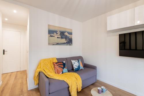 Amazing deal - Central Location near the metro, Modern amenities and style