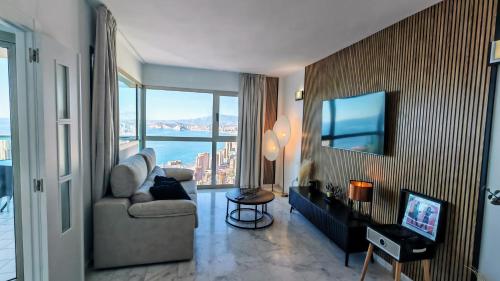 Benidorm Sky 33