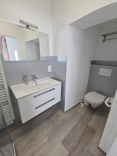 Koupelna v ubytování Offbase Lodging No7