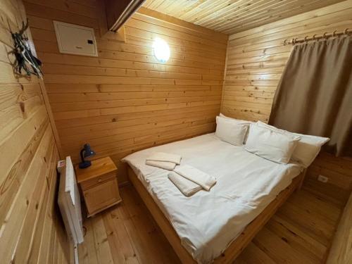 A bed or beds in a room at Chalet Sofia