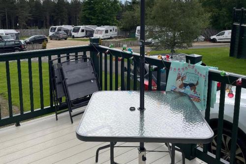 Taman di luar Slaley Forest - Caravan - Sleeps 6 - Pets Allowed