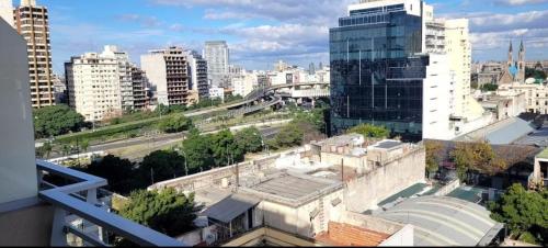 Nespecifikovaný výhled na destinaci Buenos Aires nebo výhled na město při pohledu z apartmánu