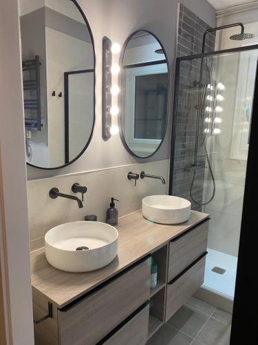 Kúpeľňa v ubytovaní OLYMPIC VILLAGE
