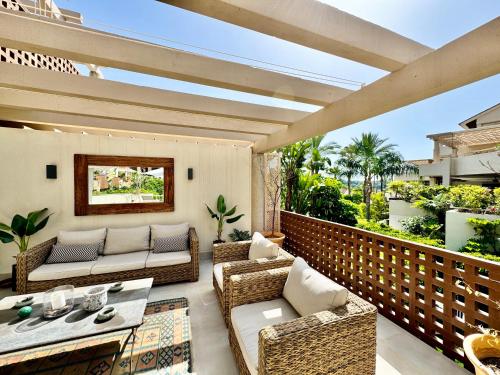 Golf Gardens Luxury Rio Real - EaW Homes