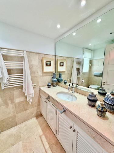 Golf Gardens Luxury Rio Real - EaW Homes