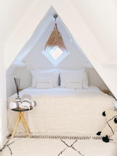 Llit o llits en una habitació de ELSK Cottage