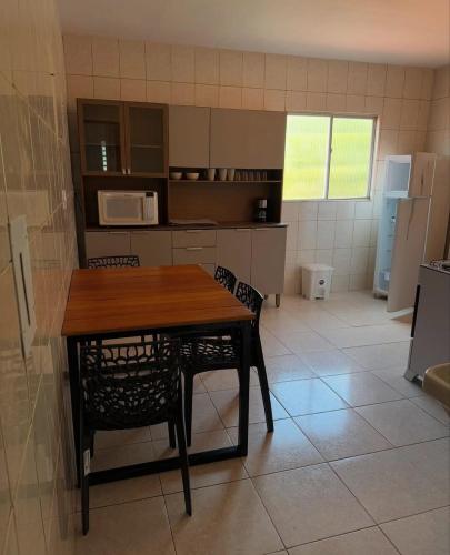 Η κουζίνα ή μικρή κουζίνα στο casa do sol