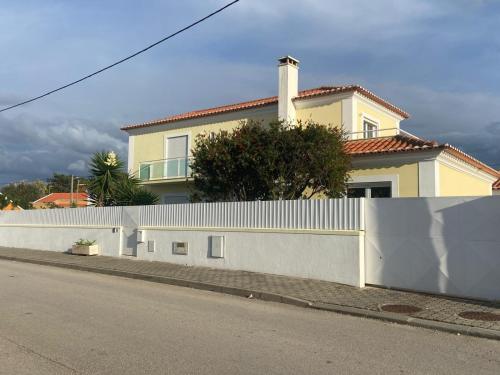 Το κτήριο όπου στεγάζεται  η βίλα