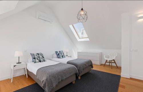 Fantastic Duplex in Private Condominium at Graça