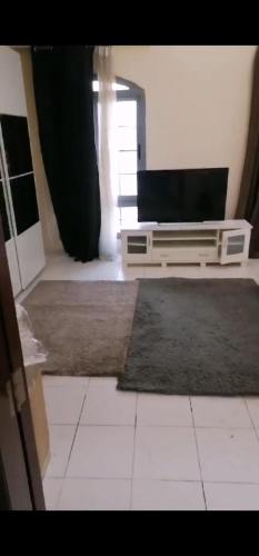 Televisyen dan/atau pusat hiburan di Ajman up town