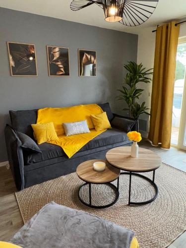 Χώρος καθιστικού στο Yellow Beach, T2 neuf avec jardin