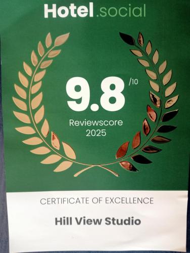 Certifikát, hodnocení, plakát nebo jiný dokument vystavený v ubytování Hill View Studio