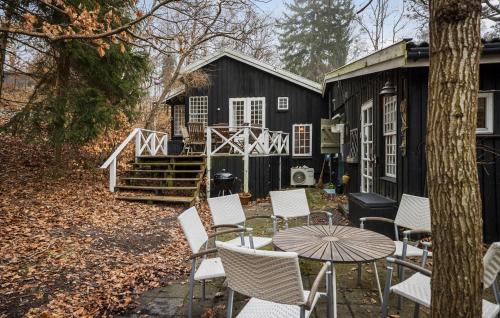 Zahrada ubytování 3 Bedroom Pet Friendly Home In Vejby