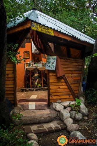 Το κτήριο όπου στεγάζεται  το hostel