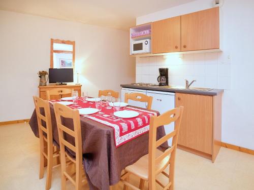 Apartment Termignon near Ski Gondola