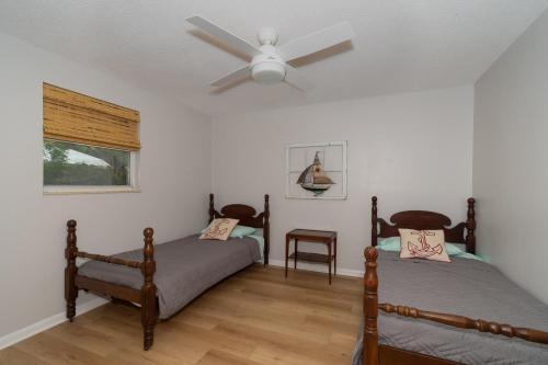 Gallery image of 801 E 23rd Avenue - Slow M Ocean Beach Oasis in Post Falls