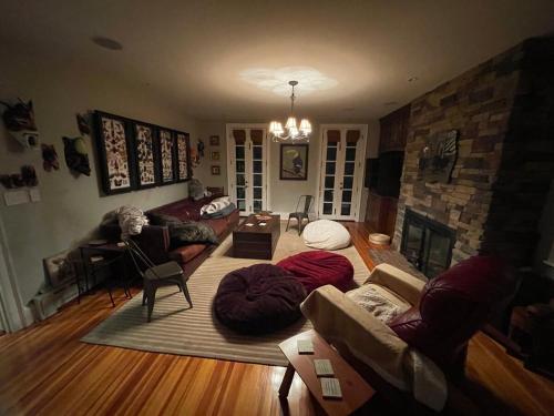 Gallery image of The Historic Jesse Buel Farmhouse w Heated Pool in Albany
