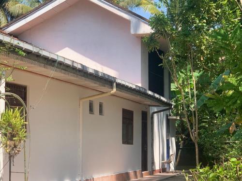 Tòa nhà nơi căn hộ tọa lạc