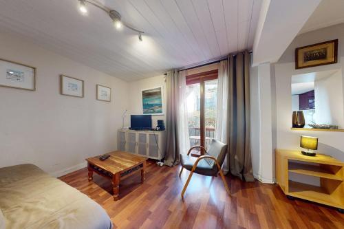 Le Petit Paradis - Pretty T2 ideally located at the foot of the Chateau