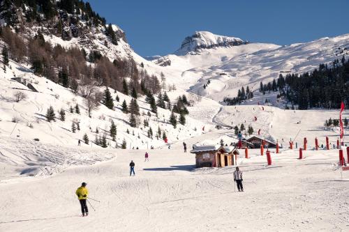 Το Dormio Resort Les Portes du Grand Massif τον χειμώνα