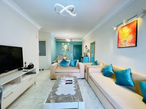 Modern Cozy Sunset Heliopolis