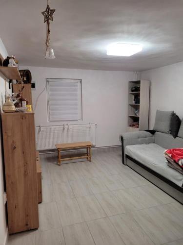 a living room with a couch and a table at Casa Turia in Turia