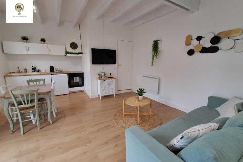 Charmante Maisonnette Rénovée - 5 min d'Argenton Sur Creuse