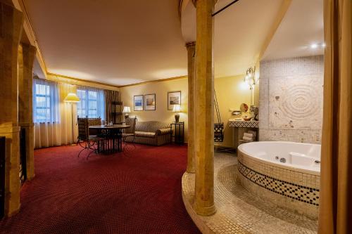 Koupelna v ubytování Hotel Hoffmeister