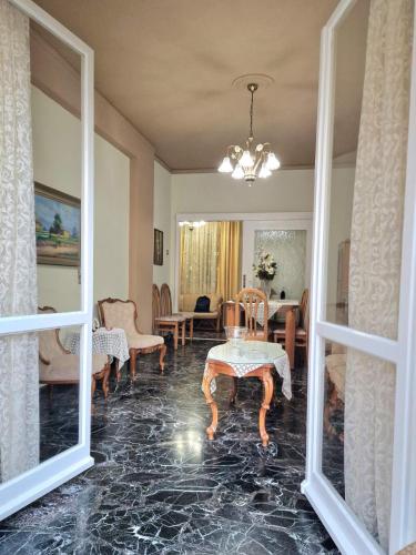 Sarmia Apartment
