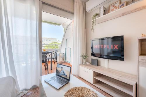 Salou Studio by Beach & Pool - AC - Free Parking