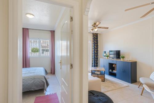 Ένα ή περισσότερα κρεβάτια σε δωμάτιο στο Appartement Casa Marie-Pierre 4 pers Orihuela Costa