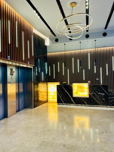 Apollo Tower Athens Center 360oView Luxury Apt