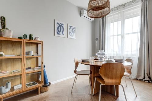 Sofia's Elegant Urban Retreat