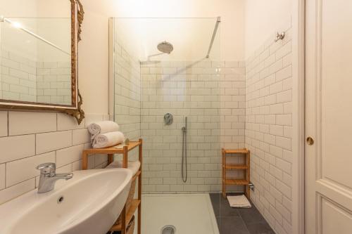 One bedroom apartment with Patio n2