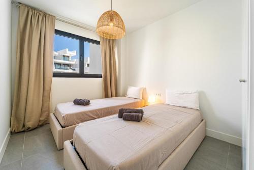 Pure South Beach & Golf 2111