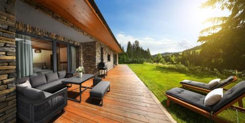 Landskap semula jadi dekat dengan chalet