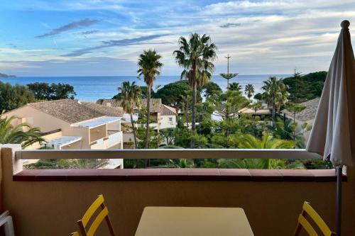 L'Anse de Pramousquier T2 Vue Mer ! Bord de plage