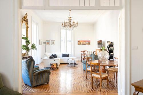 Navigli Harmony Flat, beautiful, wide & bright apartment, 3 BDR, by HouseinMilano